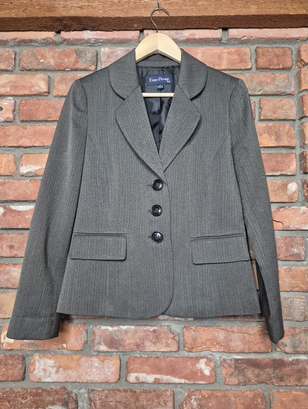 Evan Picone Size 6 Gray Herringbone Blazer 3 Button Tailored Career Jacket